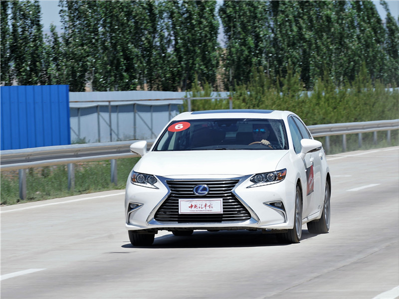 雷克萨斯 ES300H