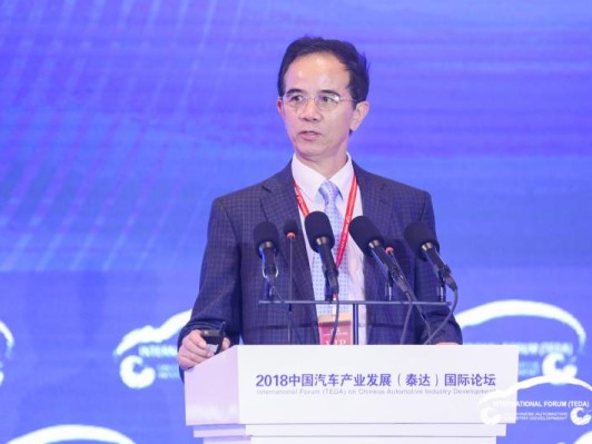 泰达实录|孙逢春：技术发展目标首先是高效节能，...
