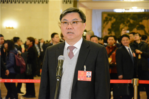 陈虹:汽车业迎来创新转型重大机遇