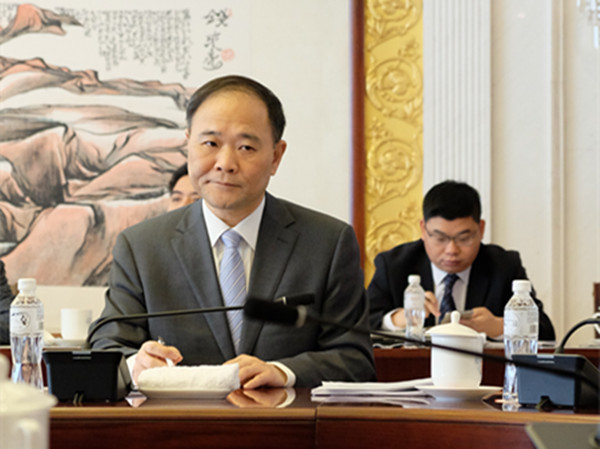连线两会|李书福:汽车工业的高质量发展必须开放包容