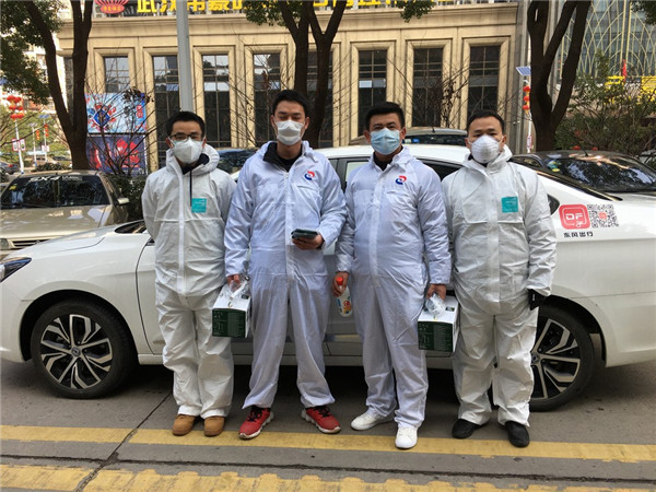 关键时刻 党员挺身而出-来自东风公司疫情防控一线的故事