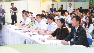 中汽中心儿童乘车安全大讲堂受热捧 儿童安全座椅使用不能想当然