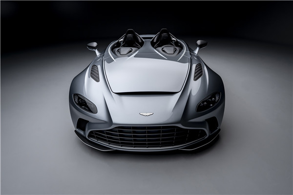 阿斯顿·马丁全新V12 Speedster限量版车型全球首发