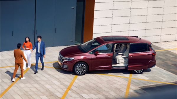 “诚”就非凡 28.68万元-39.98万元 上汽大众首款大型豪华商务MPV Viloran威然上市