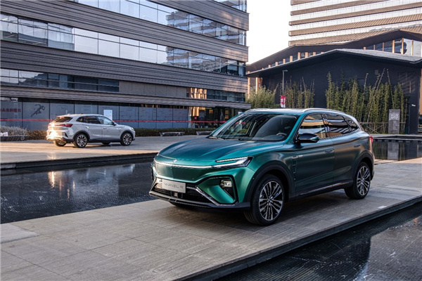 上汽乘用车4月热销近7万辆，新能源持续圈粉月销破万