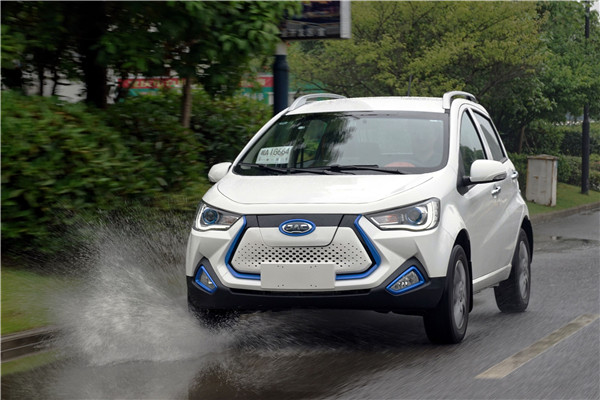 实现质的飞跃——试驾江淮新能源iEV6E运动版