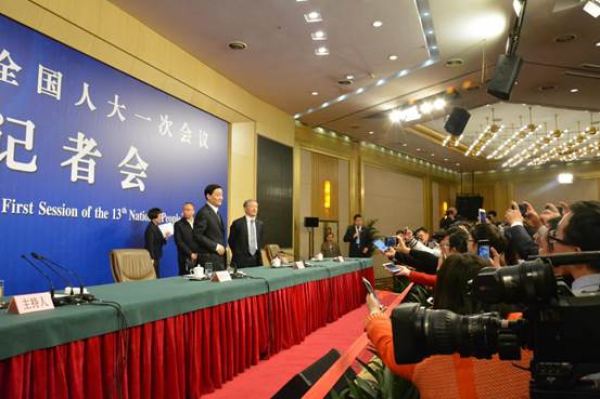 这场记者会没提汽车 却会让汽车人血脉喷张