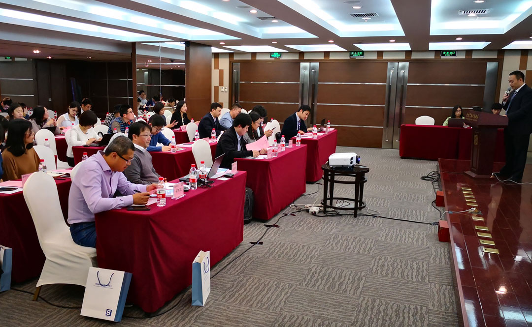 报告:空气质量达标约束下 2030年新能源汽车年销量或超1500万辆