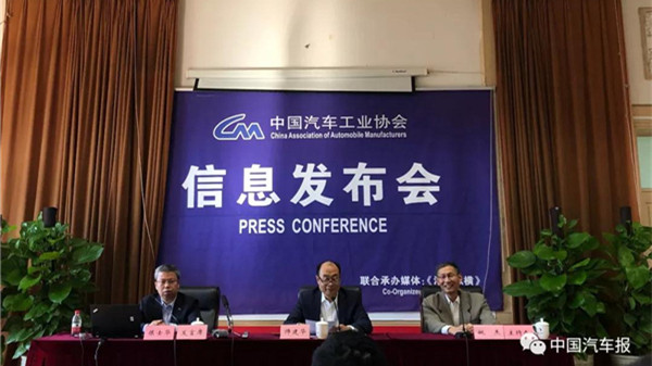 对10月产销数据说什么好呢？就一个字：降！