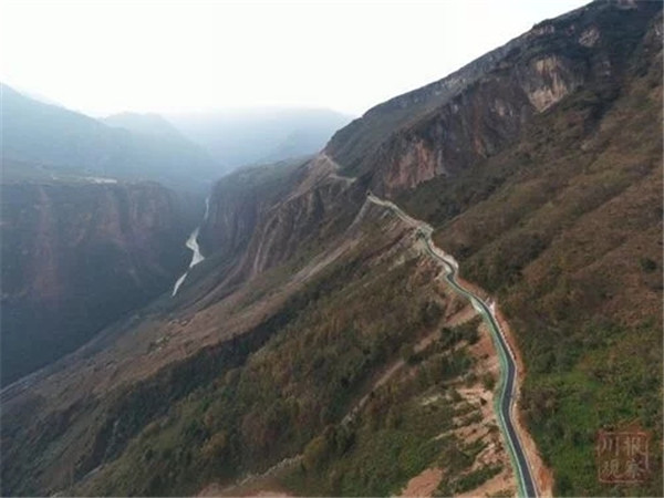 公路通村,幸福延伸